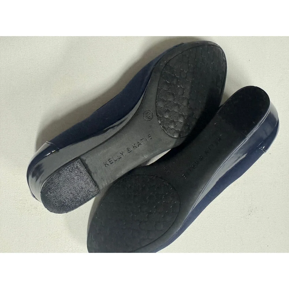 Kelly & Katie Saben Navy Cap Toe Wedge Pumps Women's US 8.5 Stretch Microsuede